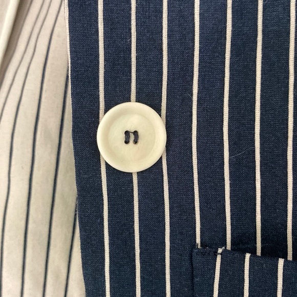 LIVIANA CONTI stretch pinstripe blazer size 40/4 - Picture 5 of 6